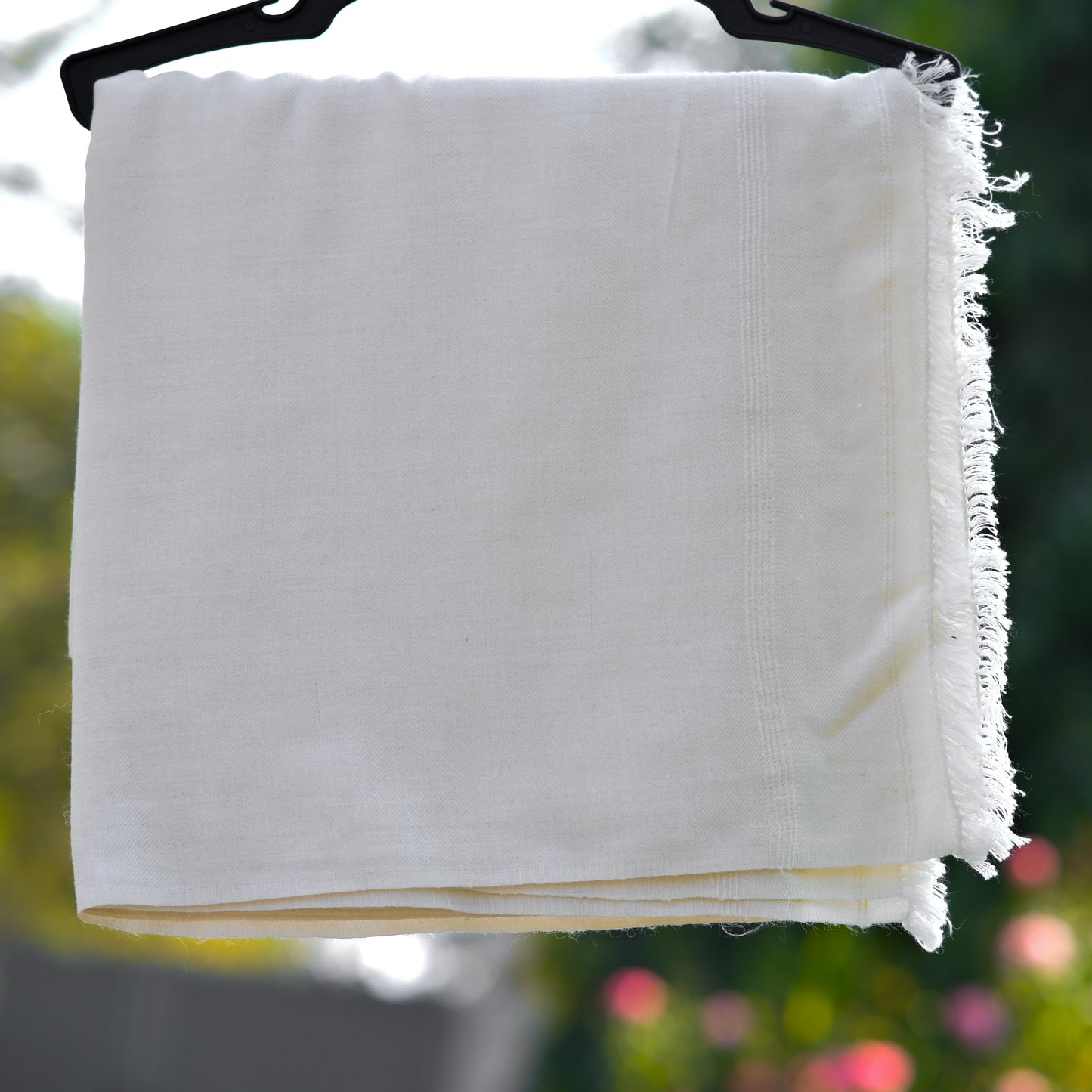 Premium White Pure Wool Shawl – Timeless Luxury